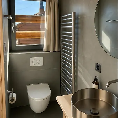 Les Mayens D'adrien Mase